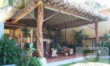 Casa - Fraccionamiento Las Brisas