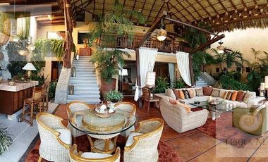 Casa - Fraccionamiento Las Brisas