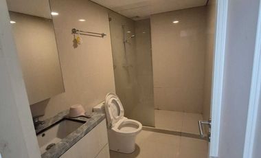 DISEWAKAN APARTEMEN LOUISE KEINNE PEMUDA FULL FURNISHED BUAGUSSSSS