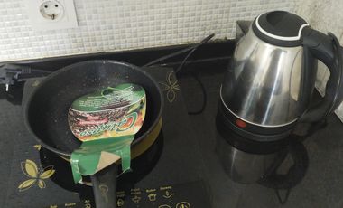 Di sewakan per 3 bulan / per THN studio Borneo bay