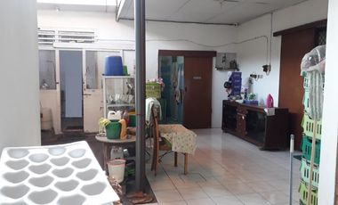 836. Rumah Kapas Krampung, Tambaksari Surabaya Timur