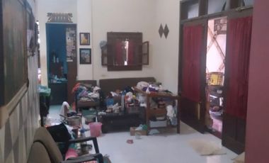 Rumah 2 Lt Hitung Tanah Tengah Kota Di Serengan Solo Kota