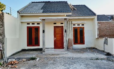 Hanya 315 jt || Rumah Cantik Murah Cluster Gedongan