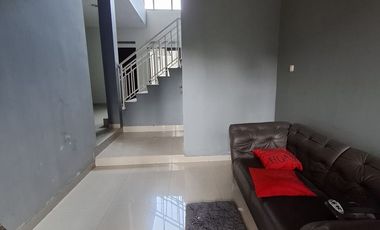 Rumah 2 lantai Siap Huni di Taman Kenari Nusantara Cibubur