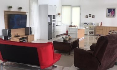 rumah villa keren dago pakar