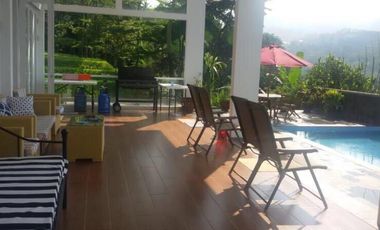 rumah villa keren dago pakar