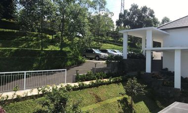 rumah villa keren dago pakar