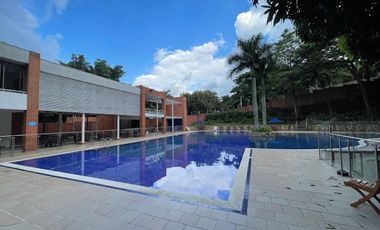 ARRIENDO de APARTAMENTO en CALI