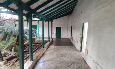 VENTA de CASAS en MUNICIPIO GIGANTE