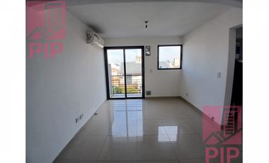 Departamento en Alquiler Haedo / Moron (B110 1204)