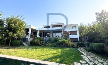 HERMOSA CASA EN CONDOMINIO CON SEGURIDAD 24/7