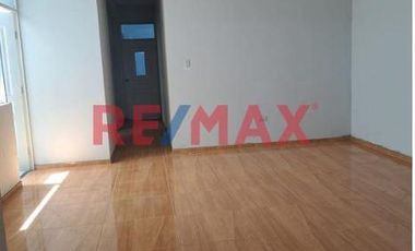 Se Vende Departamento - Sjl