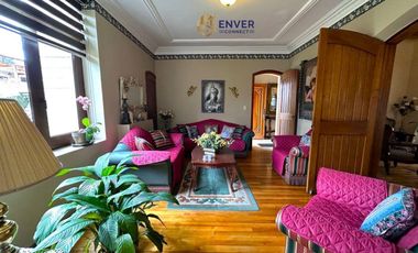 Propiedad Comercial – Calle Larga, Cuenca