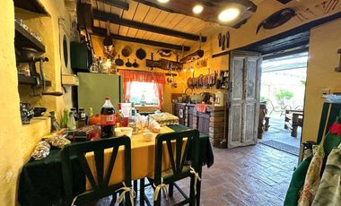 Propiedad Comercial – Calle Larga, Cuenca