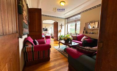 Propiedad Comercial – Calle Larga, Cuenca