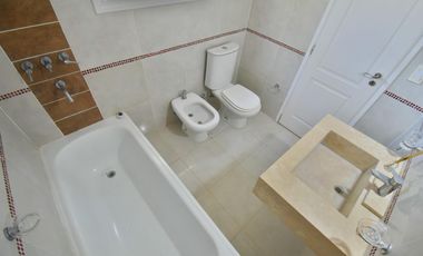 Casa en venta - 3 dormitorios 2 baños - 176mts2 - Fincas de Hudson [FINANCIADA]