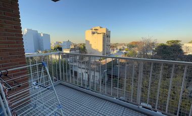 Departamento de TRES AMBIENTES en VENTA - Morón