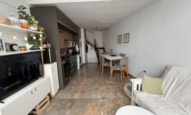 VENTA -  PH 2 dormitorios con patio - Echesortu, Rosario.