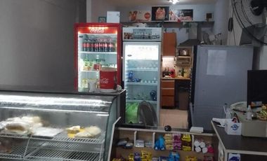Local en venta - 2 Baños - 48mts2 - Caseros