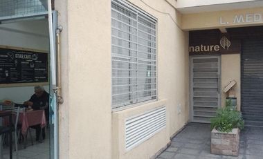 Local en venta - 2 Baños - 48mts2 - Caseros
