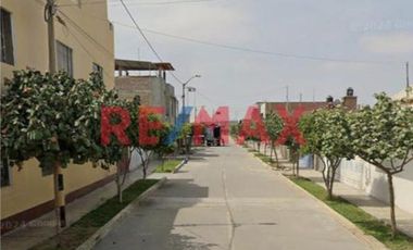 Terreno En Esquina En Paracas · Zona Habitada · 182.25 M² · S/ 110,000