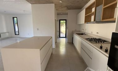Casa en alquiler