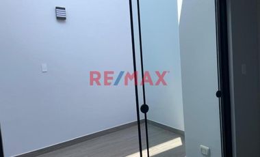 Alquiler De Departamento De Estreno En La Molina