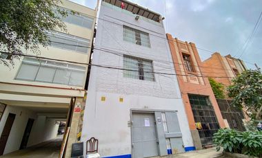 Edificio De 3 Pisos Ideal Academia, Galería, Oficinas Administrativas, Laboratorio, Almacen