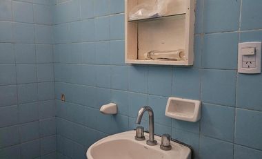 Departamento en venta - 2 Dormitorios 1 Baño - Dock Sud