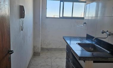 Departamento en venta - 2 Dormitorios 1 Baño - Dock Sud