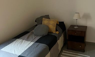 Departamento en Altos del Encuentro PB con jardín