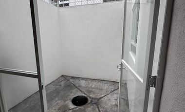 DEPARTAMENTO EN RENTA - PARQUES DE SANTA CRUZ DEL VALLE