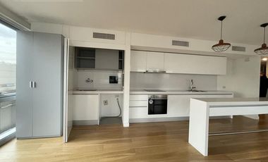Excelente departamento en alquiler en TORRE AL RIO en Vicente López.