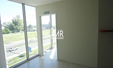 JMR Propiedades | Edificio Recovas Studios | Excelente Oficina en Venta