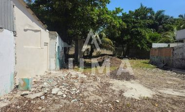 Terreno sobre Ave. Castellot