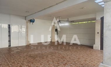 Casa en venta en privada en Colonia Miami