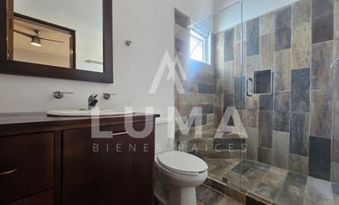 Casa en venta en privada en Colonia Miami