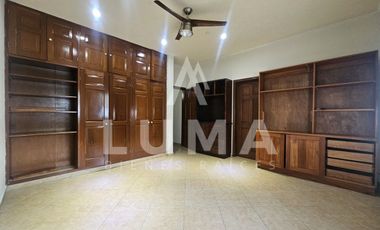 Casa en venta en privada en Colonia Miami