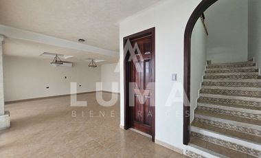Casa en venta en privada en Colonia Miami