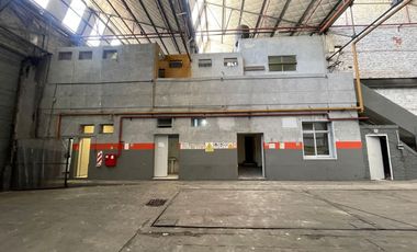 Galpón - depósito de 1500 M2. - Lomas del Mirador - Alquiler.