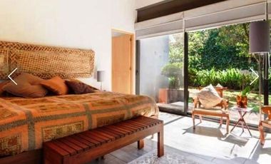 BOSQUE VERDE, Circuito Avándaro, Valle de Bravo. Casa en Condominio con Bungalow