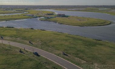 Terreno al lago, BARRIO AMARRAS, Puertos / Escobar