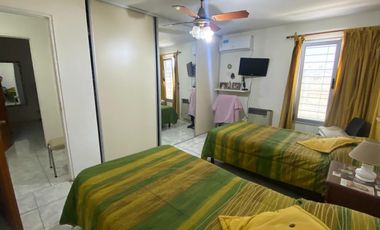 Venta Casa 3 Dormitorios - Fernández Oro - Barrio Piedras Blancas