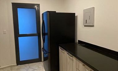 Renta de Departamento Amueblado ,de 3 Recámaras, Meriden Cabo Norte