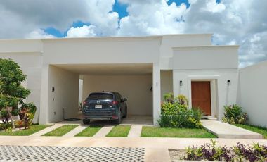 CASA DE UNA PLANTA EN VENTA, EN PRIVADA CONKAL MÉRIDA YUCATÁN