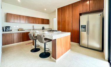 CASA DE UNA PLANTA EN VENTA, EN PRIVADA CONKAL MÉRIDA YUCATÁN