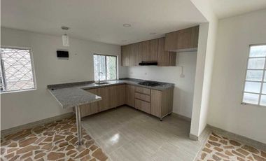Se arrienda apartamento en Urb. El Río, Santa Marta