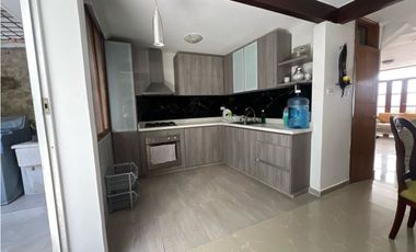 Se arrienda casa amoblada en Rodadero Sur, Santa Marta