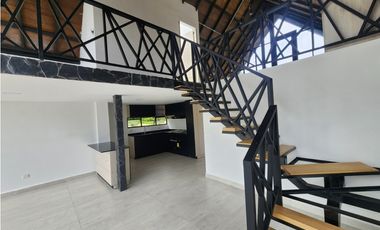 Se vende casa de lujo en parcelación cerca a Pereira 🔥