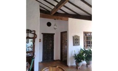 Hermosa casa campestre en la Ceja Antioquia 10.000 m2